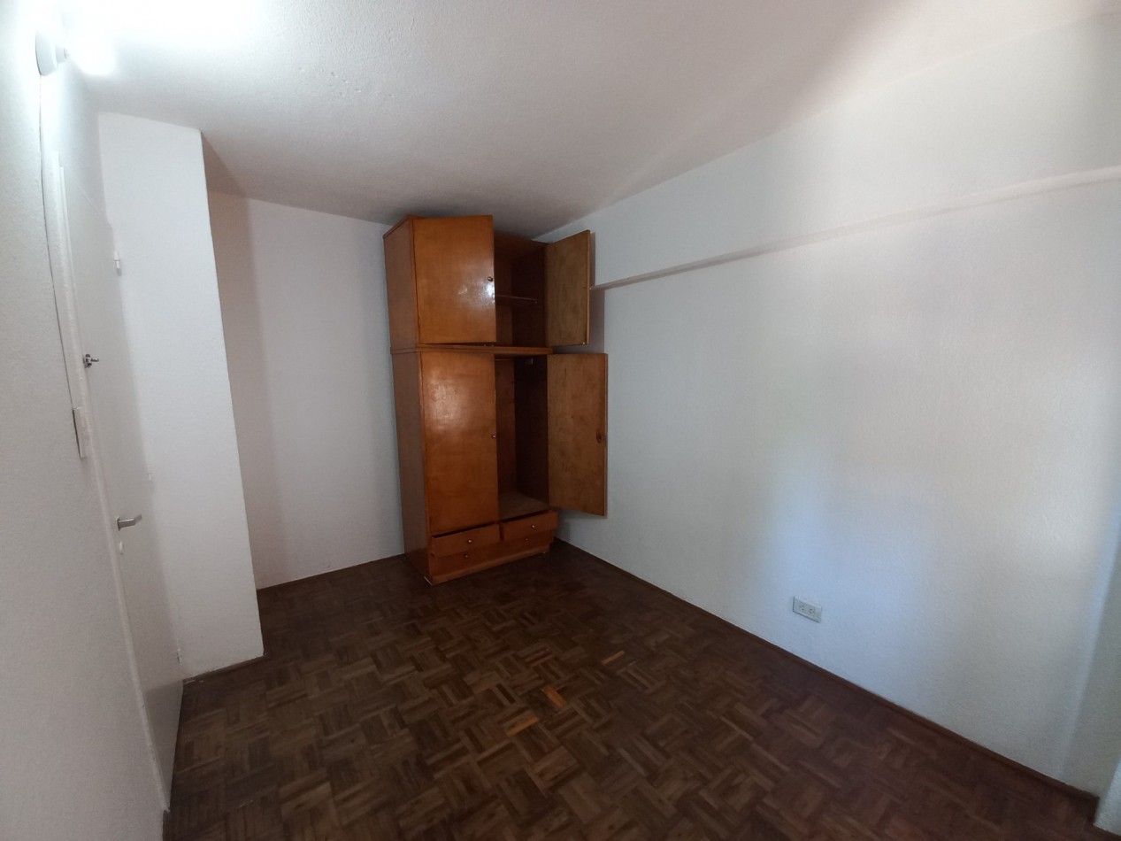 OPORTUNIDAD-INVERSORES-LA SEXTA-FACULTADES-DPTO 1 DORMITORIO EXCELENTE-RIOBAMBA 800 - PISO 3 - LUMINOSO - ORIENTACION NORTE.-