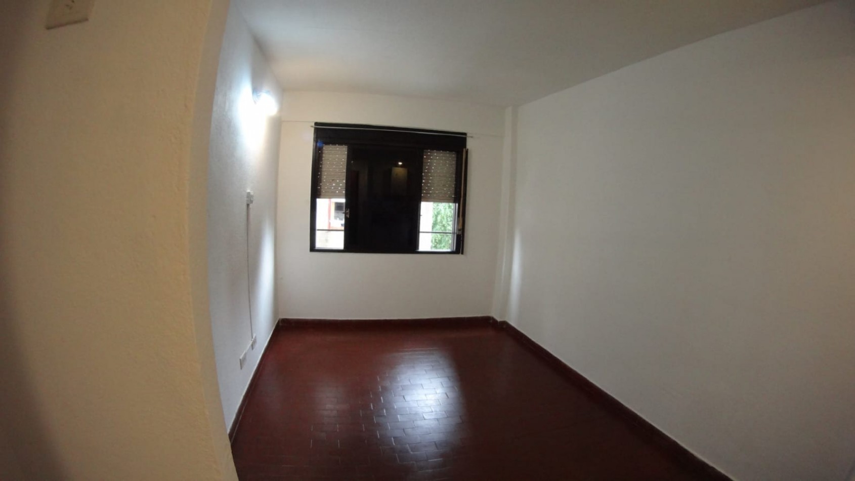 OPORTUNIDAD-INVERSORES-LA SEXTA-FACULTADES-DPTO 1 DORMITORIO EXCELENTE-RIOBAMBA 800 - PISO 3 - LUMINOSO - ORIENTACION NORTE.-